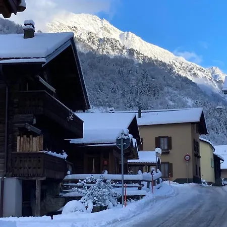 فندق مبيت وإفطار La Petite Versegeres