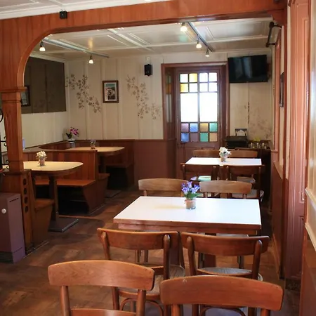 Panzió La Petite Versegeres