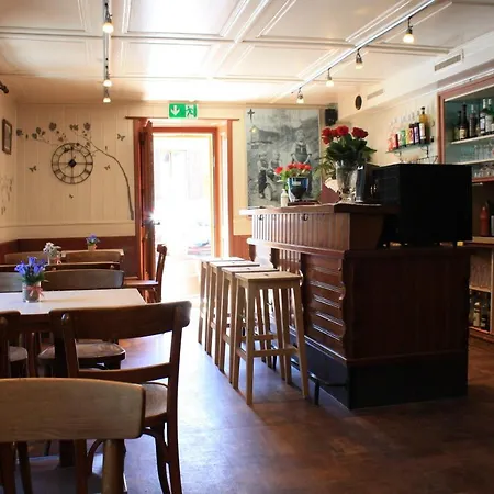 La Petite Panzió Versegeres